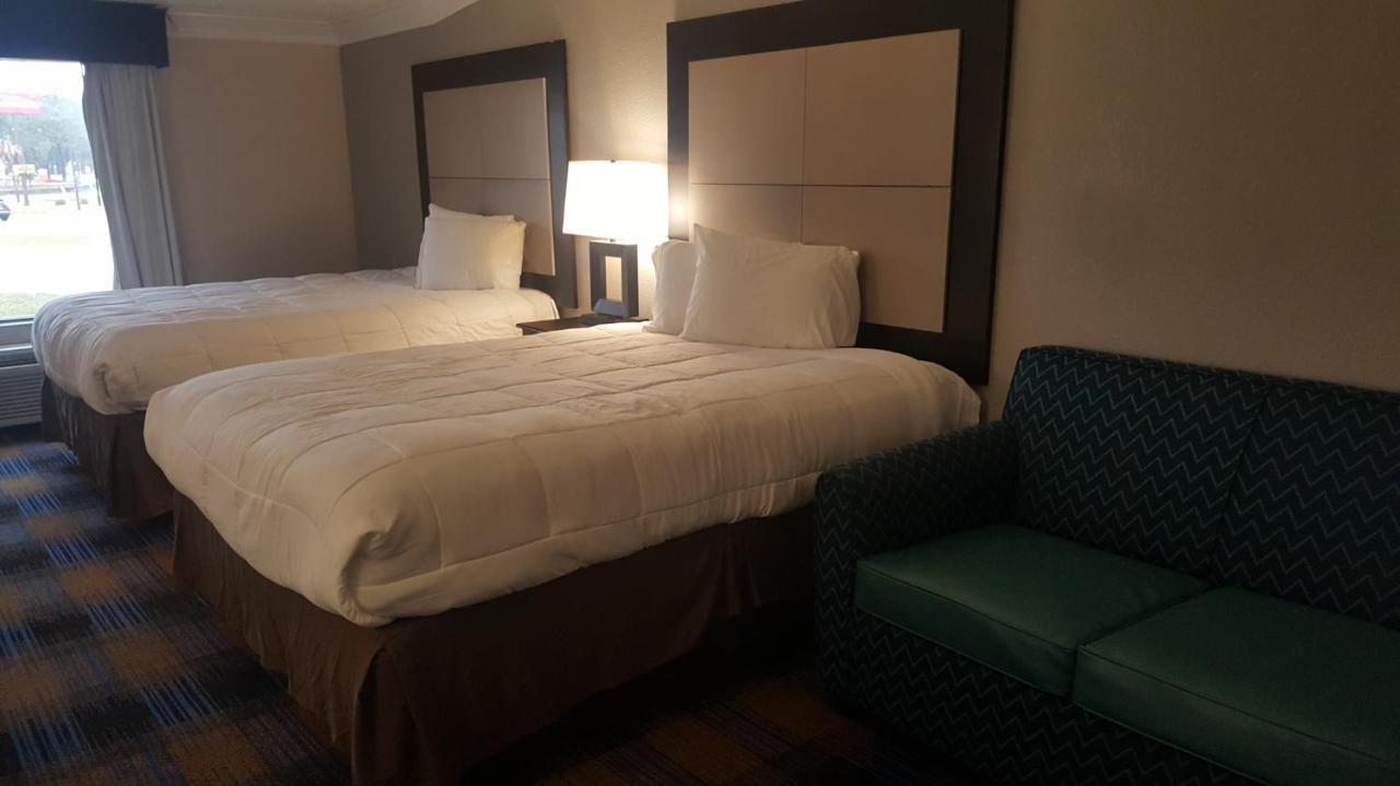 Regency Inn & Suites Pensacola Ngoại thất bức ảnh